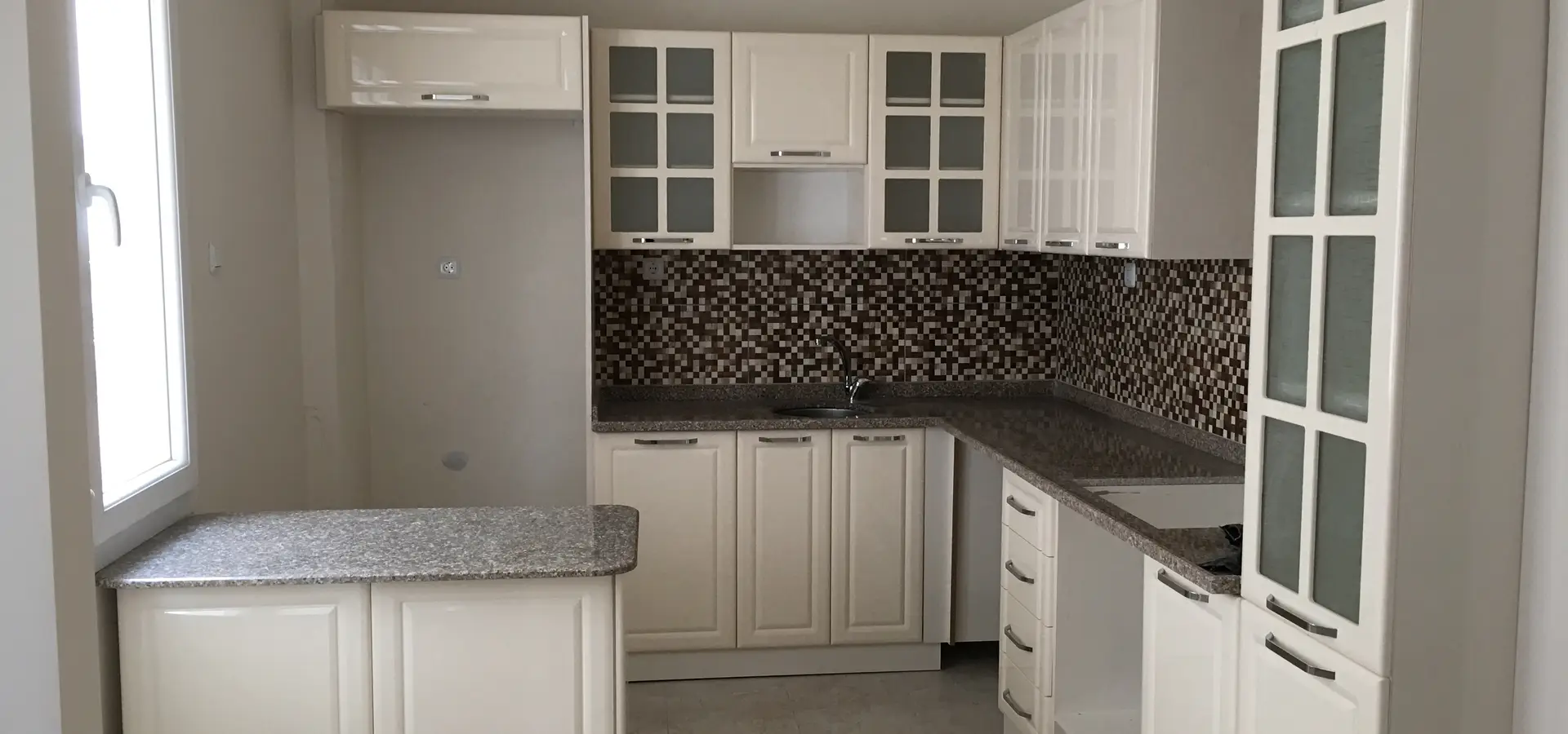 Perşembe Tadilatcı